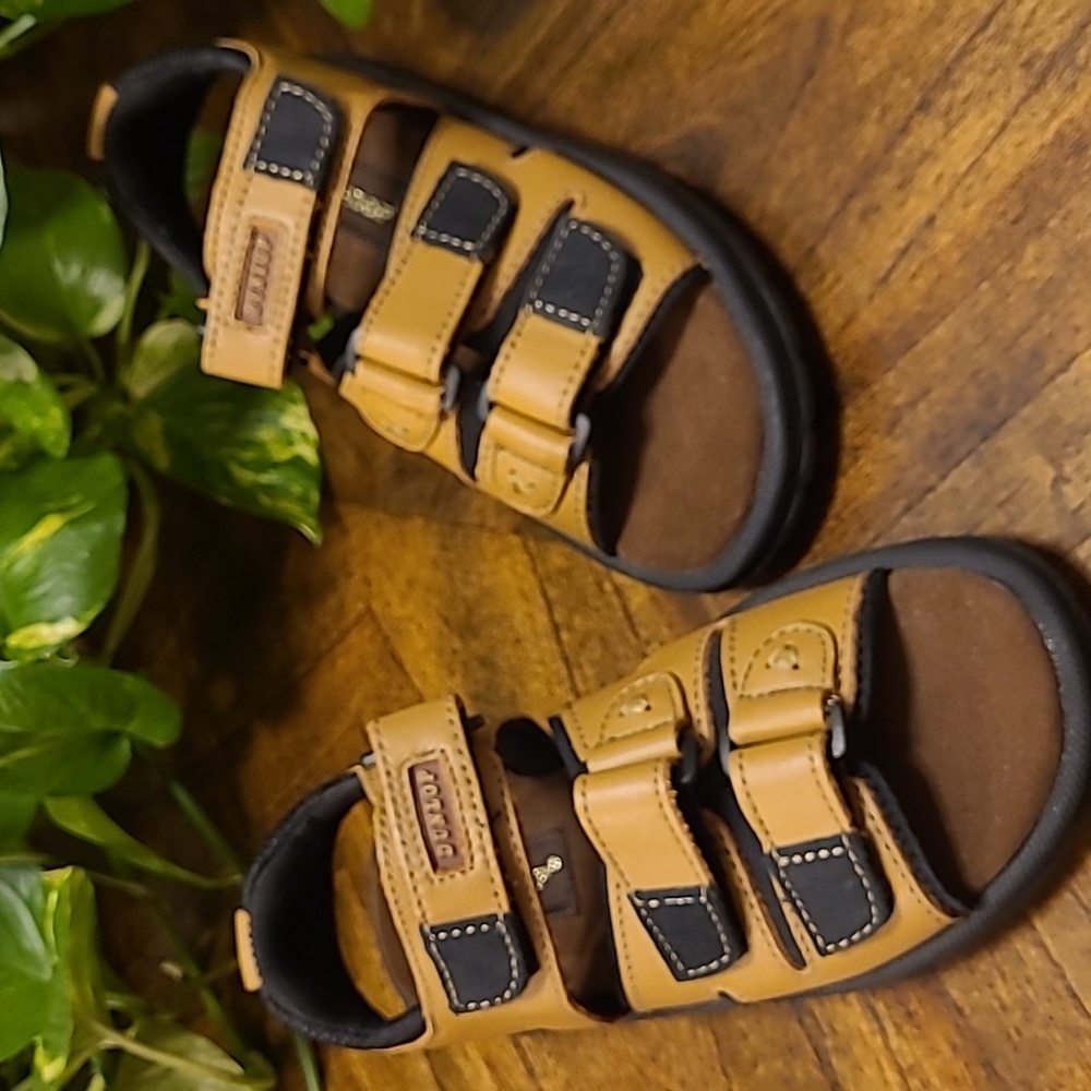 Vtg Dunlop leather  golf sandals